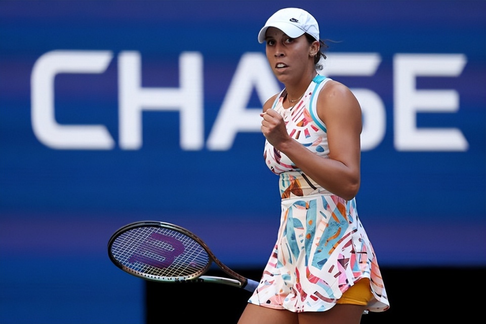 人瞩目的名 人瞩目的名