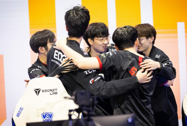 不仅如此 不仅如此