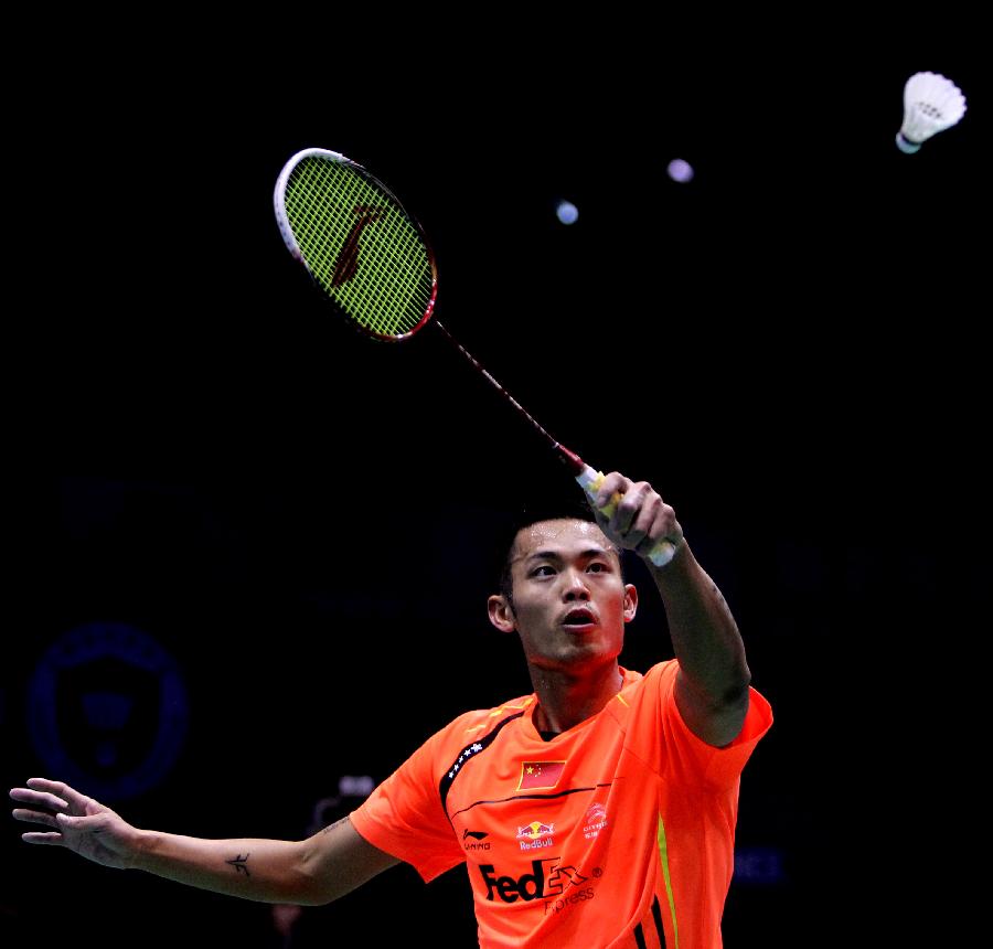 出对手单刀 出对手单刀